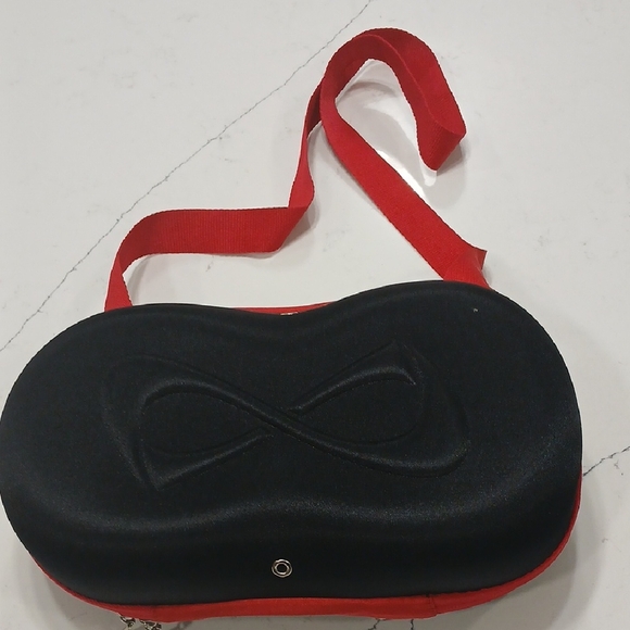 NFINITY Red and Black Cheer Shoe Case Only Pre-owned - Picture 1 of 5